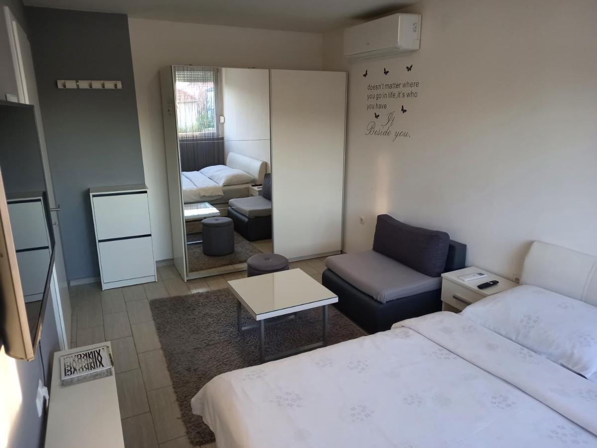 ווינקובצי Apartment Sven מראה חיצוני תמונה