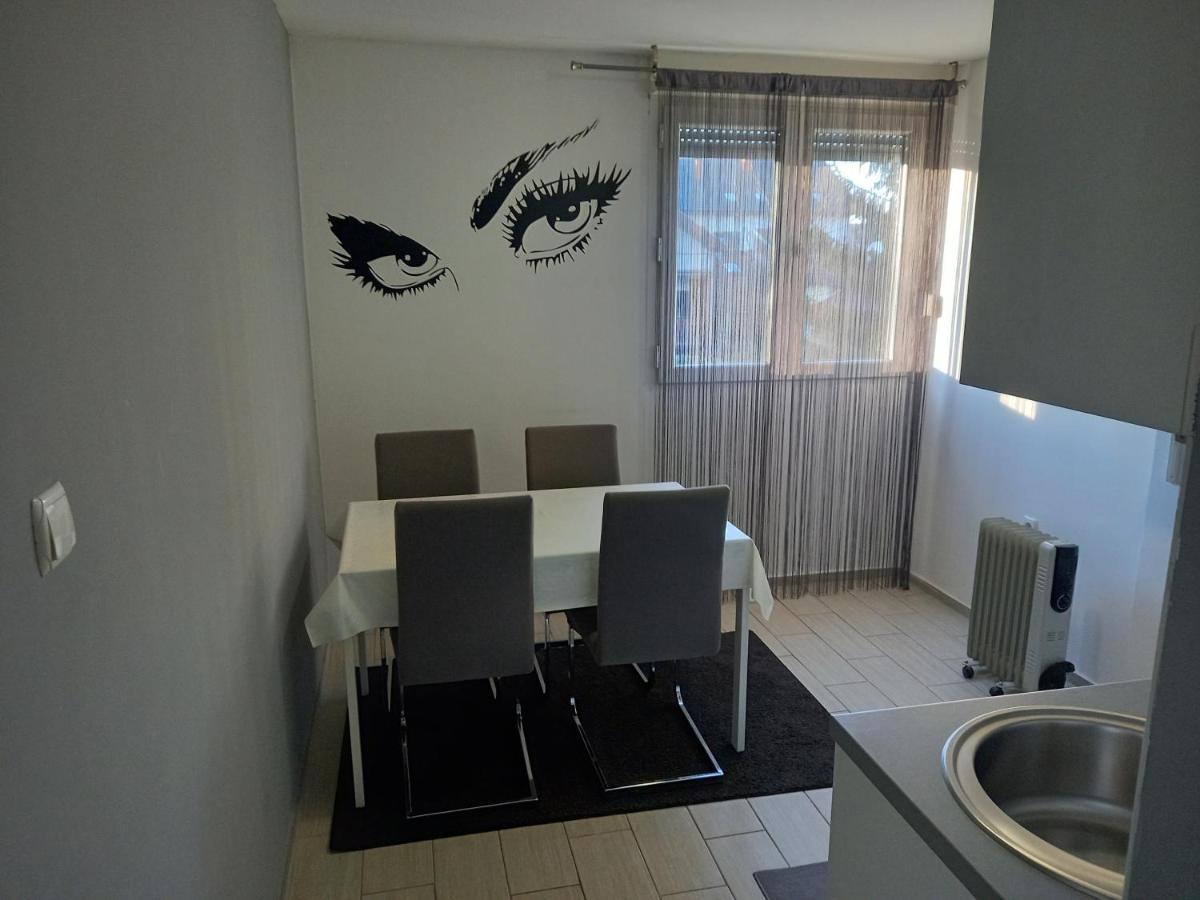 ווינקובצי Apartment Sven מראה חיצוני תמונה